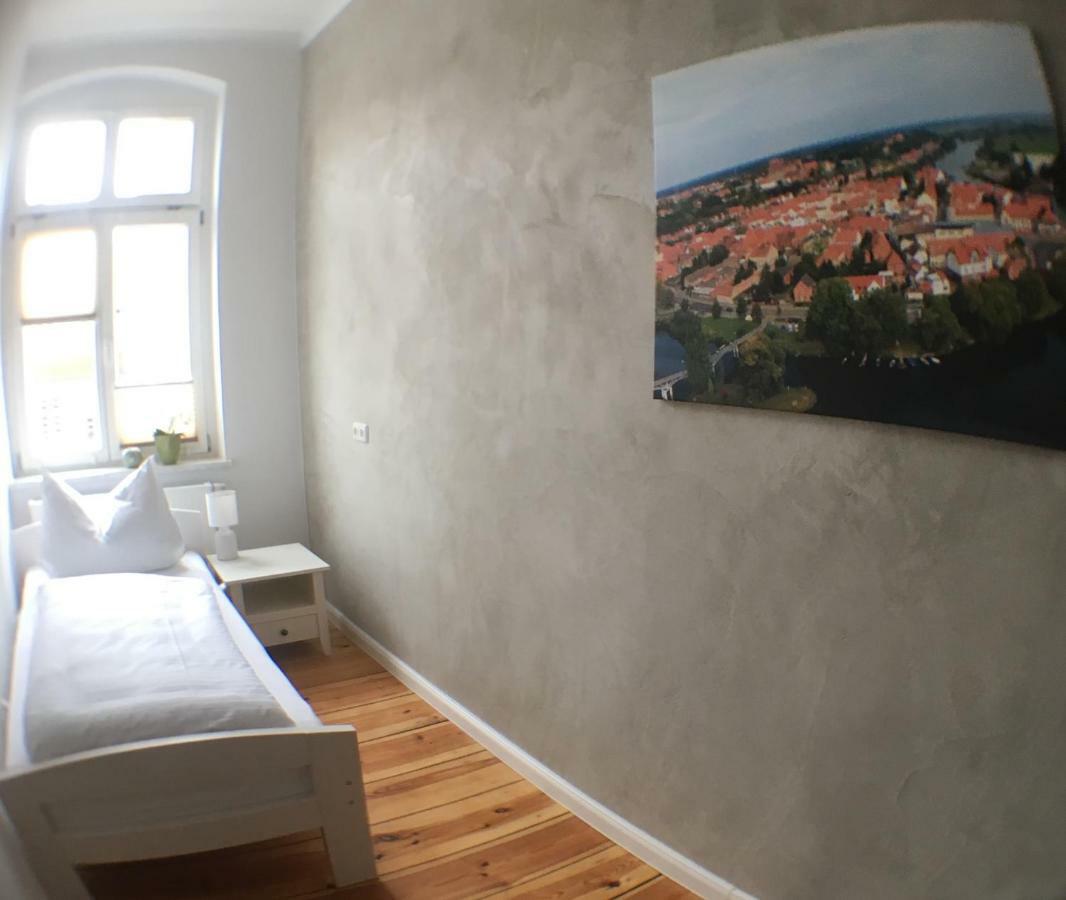 Das Bilderbuchcafe - Ferien - Apartment No 3 - Markt 7 哈弗尔贝格 外观 照片